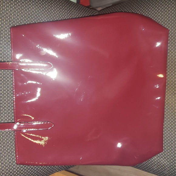 Victoria's Secret Glossy Red Tote - Picture 2 of 9
